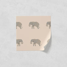 Load image into Gallery viewer, Animal 02